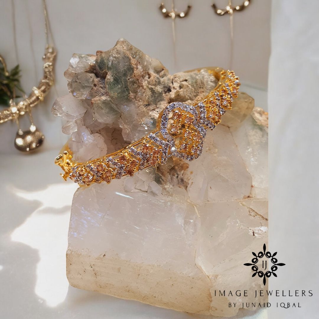 Sparkling Zircons in Chic Champagne