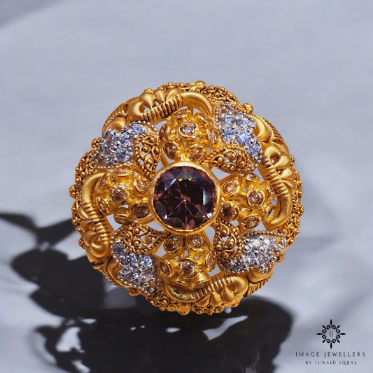 Scarlet Shine Luxe