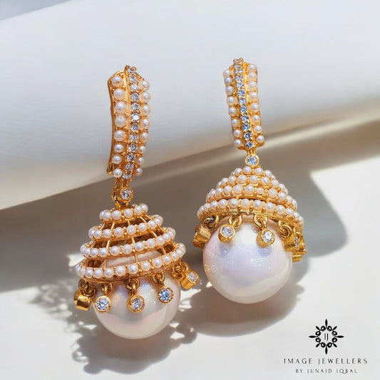 Regal Pearl Charm