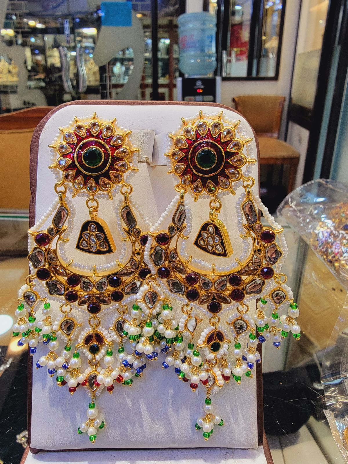 Opulent Kundan